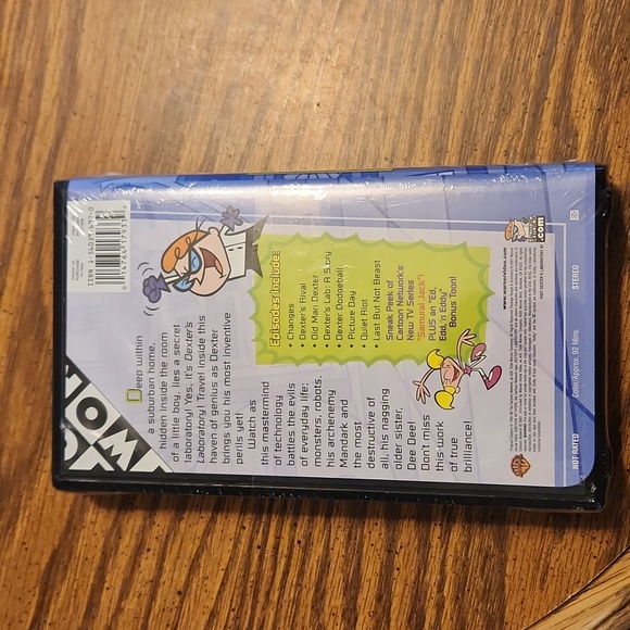 Set of 2, Dexter's Laboratory VHS Tapes (circa late 90's, 2000) - Picture 2 of 3